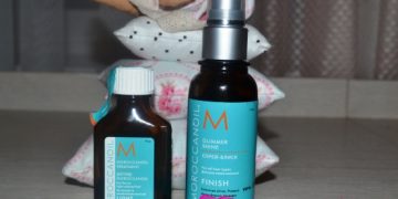 Спрей-блеск для волос от MoroccanOil