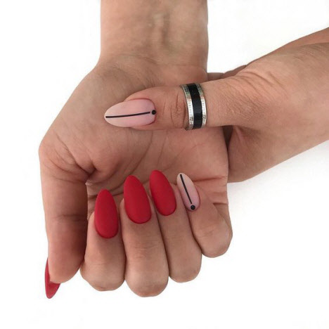 Маникюр дизайн ногтей простые и спокойные тона с геометрией и черточками