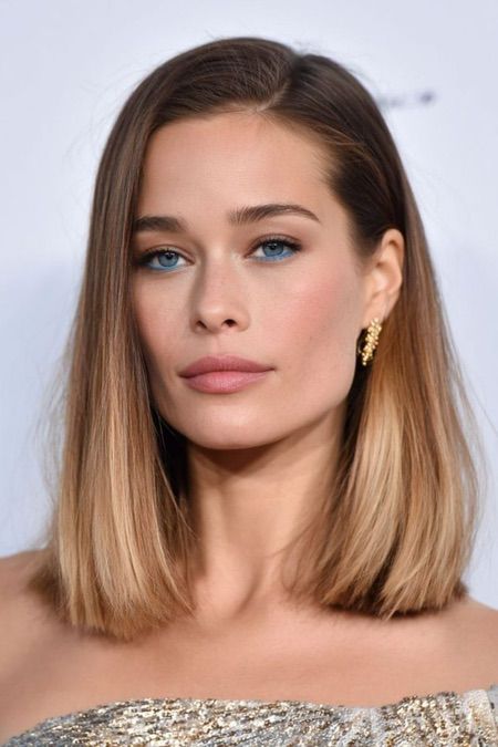 Стрижка на средние волосы