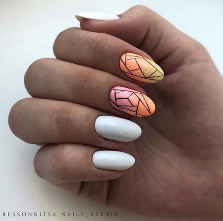 Абстрактный дизайн ногтей в белом цвете