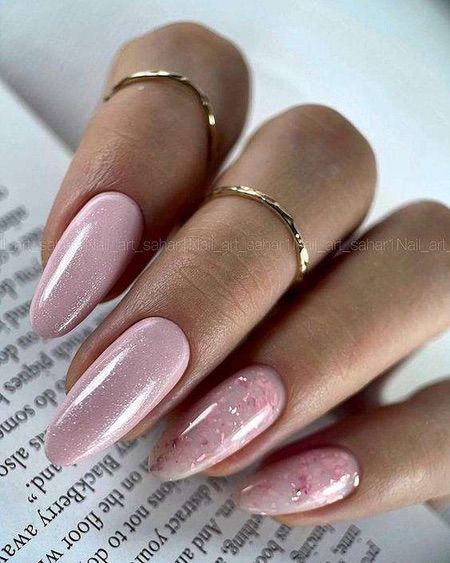 Женственный и красивый дизайн ногтей