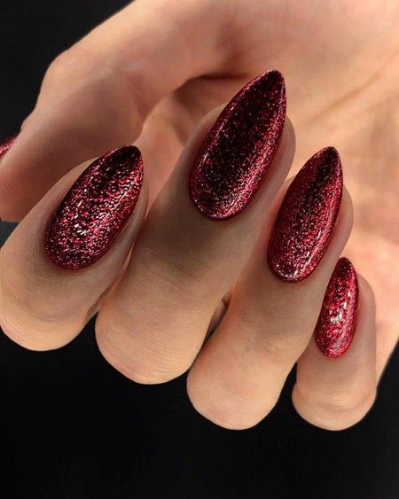 Зимний дизайн ногтей