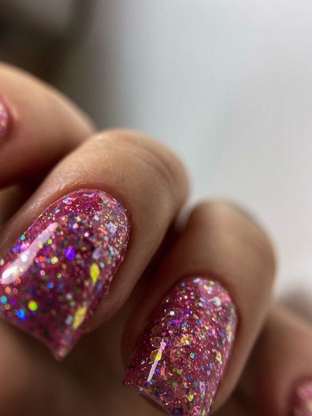 Маникюр с блестками